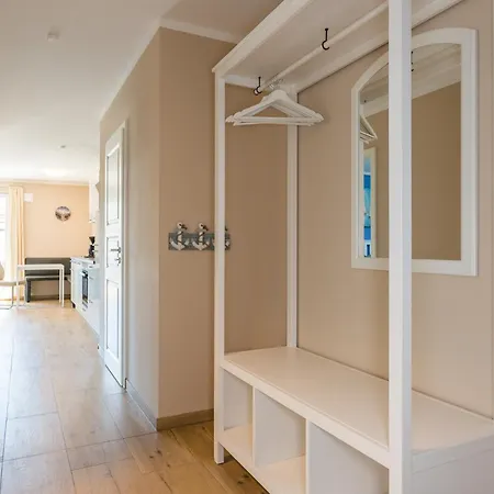 Apartment Haus Muschelsucher, Birkenstrasse 7a, App 4 Zingst